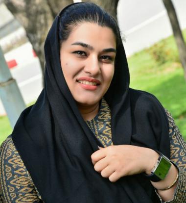 سونیا شیخ‌حسنی؛ پرشنگِ واژه‌ها و آینه‌بان بی‌صدا در سقز