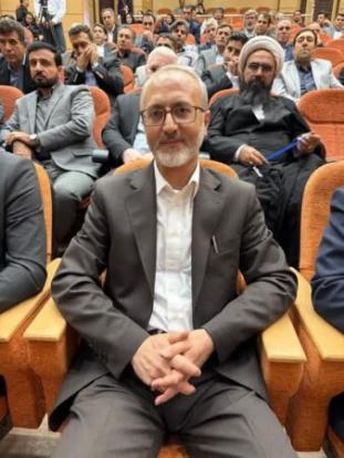 مدیرکل اداره‌کل زندان‌ها و اقدامات تأمینی و تربیتی استان ایلام، بر اثر جراحات ناشی از سانحه دلخراش تصادف، جان باخت.