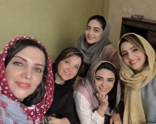 بیمه دختران و زنان خانه دار از چه سنی شروع می شود