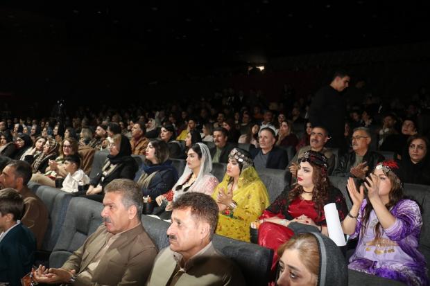 سقزشناسی۲ تنها یک برنامه فرهنگی یا مجموعه‌ای از اجراهای موسیقایی نبود؛ این رویداد، کنش آگاهانه یک شهر برای بازشناسی خود بود.