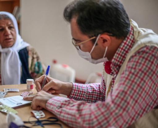 یک‌هزار و ۳۰ نفر در مهاباد از خدمات رایگان پزشکی بهره‌مند شدند