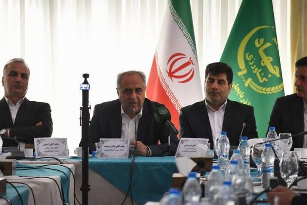 تبریز- استاندار آذربایجان شرقی گفت: تأمین امنیت غذایی کشور بدون حضور مؤثر جهاد کشاورزی امکان‌پذیر نیست و نقش این بخش در شرایط بحرانی اهمیت دوچندان دارد.
