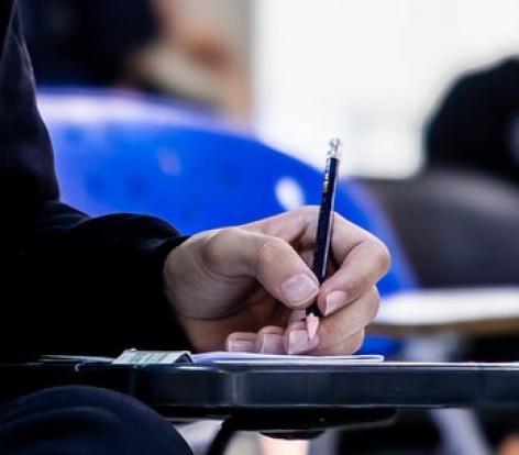 متولدین ۱۳۹۱ و ۱۳۲۹ در جمع داوطلبان نوبت اول کنکور سراسری سال ۱۴۰۴