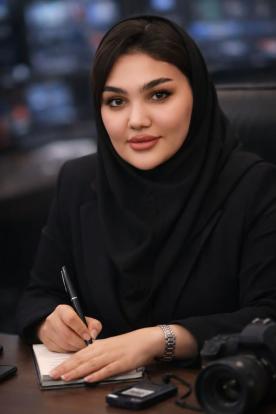 زنان امروز نه تنها در خانه و اجتماع، بلکه در ورزش حرفه‌ای نیز در حال ساختن تاریخ هستند. از مربیانی که با صبر و دانش خود نسل‌های ورزشکار را تربیت می‌کنند تا قهرمانانی که نام ایران را در سطح ملی و بین‌المللی می‌درخشند، زنان فعال در ورزش حرفه‌ای، سمبل تلاش، انگیزه و اقتدار هستند. حضور آنان نشان می‌دهد که محدودیت‌ها فقط مرزهای ذهنی هستند و عزم و اراده، می‌تواند بر همه موانع غلبه کند.